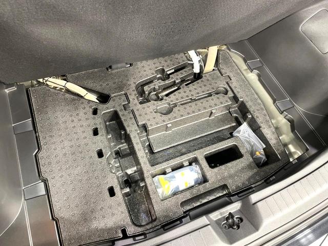 オーラ G レザーエディション 禁煙車 純正9型ナビ BOSE エマージェンシーブレーキ プロパイロット 全周囲カメラ ブラック本革シート スマートキー アダプティブLEDヘッドライト LEDフォグライト AppleCarPlay(26枚目)