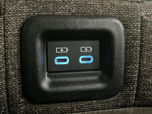 シエンタ ハイブリッドＺ　禁煙車　両側電動スライドドア　セーフティセンス　純正１０．５型ディスプレイオーディオ　レーダークルーズ　バックカメラ　ＥＴＣ２．０　Ｂｌｕｅｔｏｏｔｈ接続　フルセグ　シートヒーター　ＬＥＤヘッド（29枚目）