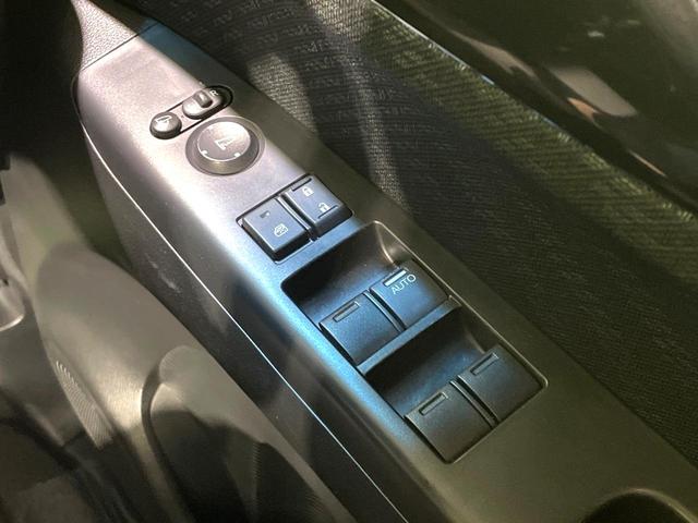 N-BOXカスタム G・Lパッケージ 禁煙車 純正ナビ バックカメラ フルセグTV ETC 電動スライドドア HIDヘッドライト オートライト オートエアコン 純正14インチAW フロントフォグランプ 電動格納ミラー スマートキー(50枚目)