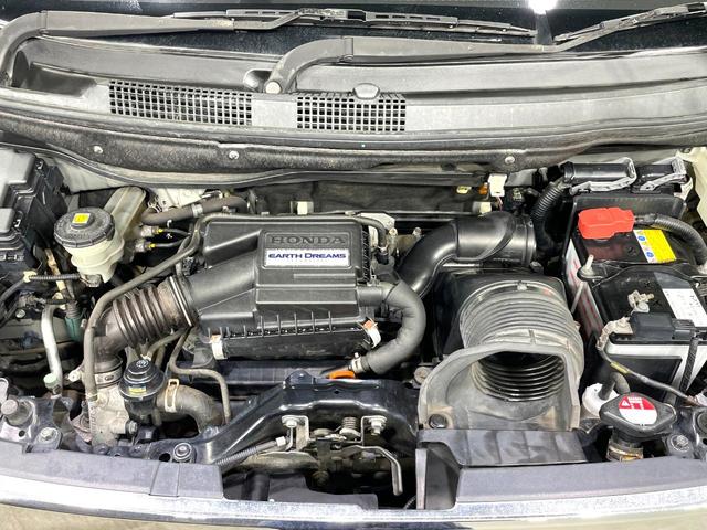 N-WGNカスタム G・ターボパッケージ ディスプレイ付きオーディオ バックカメラ HIDヘッドライト LEDフロントフォグ ETC ハーフレザーシート クルーズコントロール アイドリングストップ オートエアコン スマートキー(18枚目)