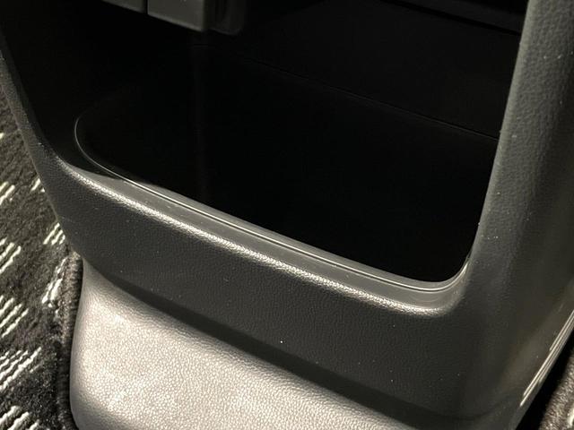 N-WGNカスタム G・ターボパッケージ ディスプレイ付きオーディオ バックカメラ HIDヘッドライト LEDフロントフォグ ETC ハーフレザーシート クルーズコントロール アイドリングストップ オートエアコン スマートキー(37枚目)