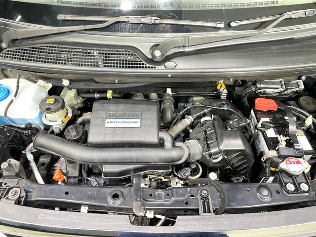Ｎ－ＢＯＸ Ｇ・Ｌホンダセンシング　禁煙車　Ｐｉｏｎｅｅｒナビ　アダプティブクルーズ　電動スライドドア　フルセグ　バックカメラ　ＥＴＣ　ＬＥＤヘッドライト　シートヒーター　オートエアコン　スマートキー　リアサンシェード　シートリフター（18枚目）
