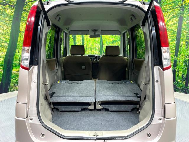 ルークス Ｅ　禁煙車　純正オーディオ　インテリジェントキー　プッシュスタート　フロントベンチシート　分割可倒式リアシート　電動格納ミラー　スライドドアオートクローザー　ドアバイザー　プライバシーガラス（10枚目）