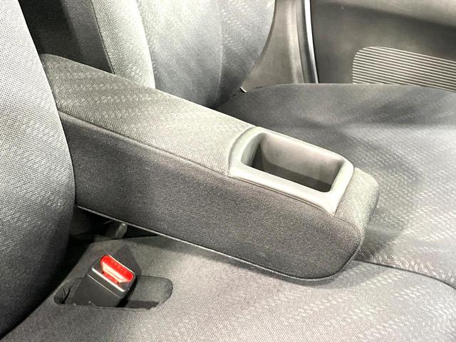 N-BOX G SSパッケージ 禁煙車 パイオニアナビ 両側電動スライド シティブレーキアクティブシステム 純正14インチアルミホイール オートエアコン スマートキー CD再生 電動格納ミラー アイドリングストップ 盗難防止システム(35枚目)