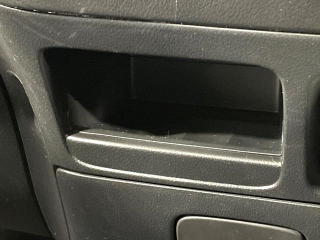 N-BOX G SSパッケージ 禁煙車 パイオニアナビ 両側電動スライド シティブレーキアクティブシステム 純正14インチアルミホイール オートエアコン スマートキー CD再生 電動格納ミラー アイドリングストップ 盗難防止システム(53枚目)