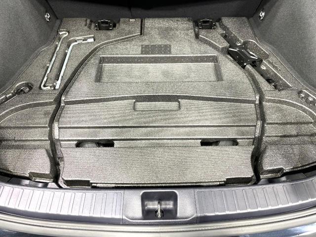 プリウス Sセーフティプラス 禁煙車 セーフティセンス 純正9型ナビ バックカメラ Bluetooth接続 ドラレコ ETC フルセグ レーダークルーズ スマートキー LEDヘッド/LEDフォグライト オートマチックハイビーム(35枚目)