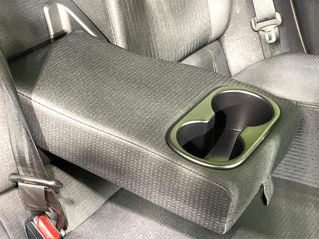 プリウス Sセーフティプラス 禁煙車 セーフティセンス 純正9型ナビ バックカメラ Bluetooth接続 ドラレコ ETC フルセグ レーダークルーズ スマートキー LEDヘッド/LEDフォグライト オートマチックハイビーム(55枚目)