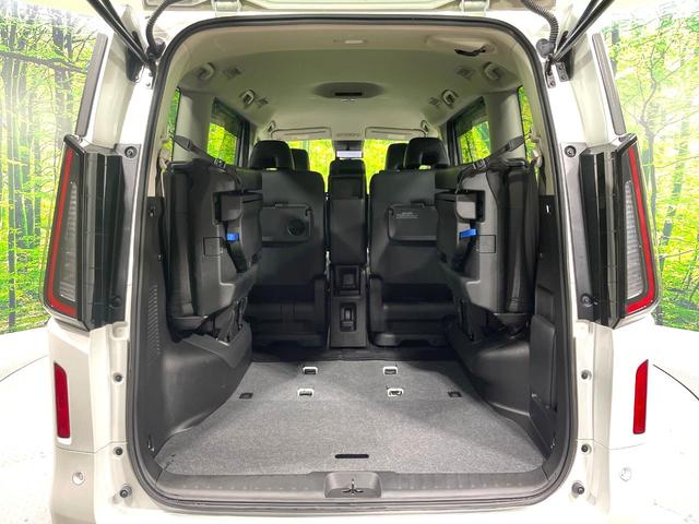 セレナ ハイウェイスターV 禁煙車 純正12.3型ナビ付ディスプレイオーディオ プロパイロット ハンズフリー両側電動スライドドア エマージェンシーブレーキ Bluetooth接続 LEDヘッド/LEDフォグライト 撥水シート(11枚目)