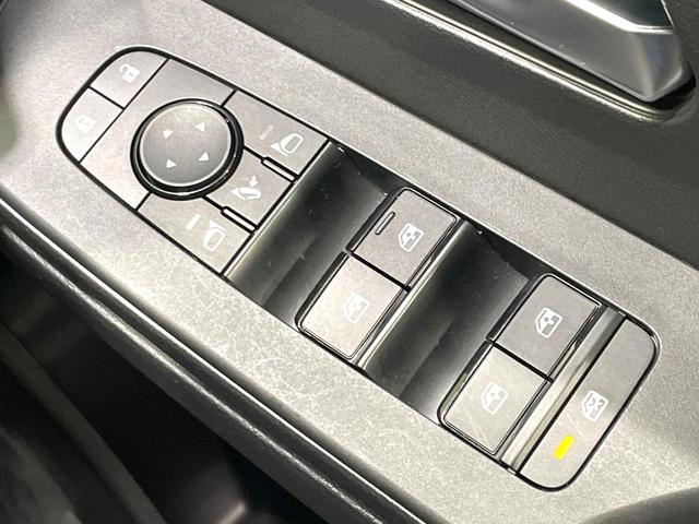 セレナ ハイウェイスターV 禁煙車 純正12.3型ナビ付ディスプレイオーディオ プロパイロット ハンズフリー両側電動スライドドア エマージェンシーブレーキ Bluetooth接続 LEDヘッド/LEDフォグライト 撥水シート(44枚目)