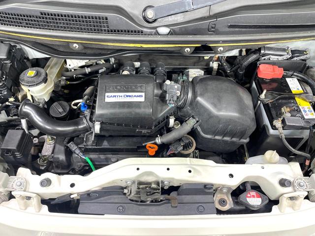 N-BOX G・Lパッケージ 禁煙車 電動スライドドア バックカメラ シティブレーキアクティブシステム 純正ディスプレイオーディオ ETC ドライブレコーダー オートエアコン スマートキー CD再生 アイドリングストップ(18枚目)