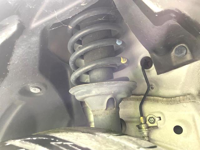 N-BOX G・Lパッケージ 禁煙車 電動スライドドア バックカメラ シティブレーキアクティブシステム 純正ディスプレイオーディオ ETC ドライブレコーダー オートエアコン スマートキー CD再生 アイドリングストップ(20枚目)