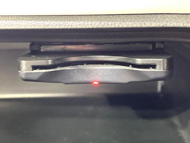 ムーヴ カスタム X ハイパーSA 禁煙車 2トーンスタイル スマートアシスト KENWOODナビ ETC LEDヘッドライト LEDフロントフォグ オートエアコン ハーフレザーシート スマートキー プッシュスタート(6枚目)