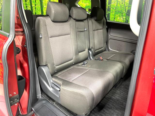 フリードハイブリッド ハイブリッド・Gホンダセンシング 禁煙車 両側電動スライドドア 純正ナビ ホンダセンシング アダプティブクルーズ フルセグTV バックカメラ シートヒーター ETC ドラレコ Bluetooth接続 LEDヘッド オートエアコン(9枚目)