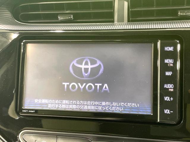 アクア クロスオーバー　純正ナビ　バックカメラ　禁煙車　衝突軽減装置　車線逸脱警報　オートマチックハイビーム　合皮シート　シートヒーター　ドラレコ　フルセグ　Ｂｌｕｅｔｏｏｔｈ再生　ＥＴＣ　オートエアコン／ライト（3枚目）