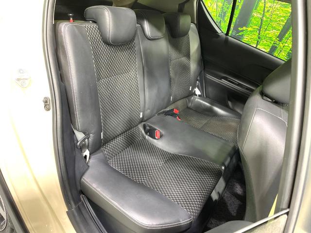 アクア クロスオーバー　純正ナビ　バックカメラ　禁煙車　セーフティセンス　車線逸脱警報　オートマチックハイビーム　クルーズコントロール　ハーフレザー　ドラレコ　フルセグ　Ｂｌｕｅｔｏｏｔｈ再生　ＥＴＣ　純正１６インチアルミ（9枚目）