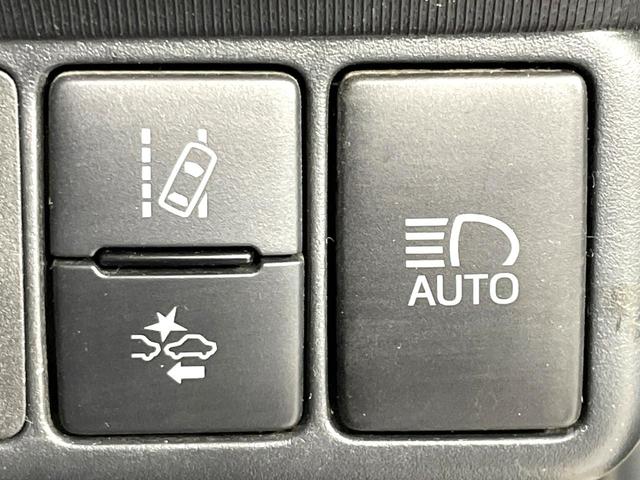 アクア クロスオーバー　純正ナビ　バックカメラ　禁煙車　セーフティセンス　車線逸脱警報　オートマチックハイビーム　クルーズコントロール　ハーフレザー　ドラレコ　フルセグ　Ｂｌｕｅｔｏｏｔｈ再生　ＥＴＣ　純正１６インチアルミ（25枚目）