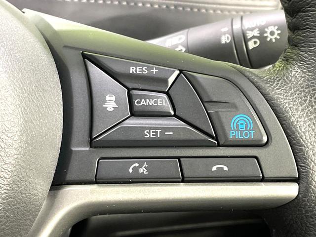 セレナ ｅ－パワー　ハイウェイスターＶ　禁煙車　セーフティパックＡ　純正９型ナビ　フリップダウンモニター　プロパイロット　両側電動スライドドア　全方位運転支援システム　純正ＯＰ１６インチＡＷ　ＥＴＣ　フルセグＴＶ　ドラレコ　ＬＥＤヘッド（4枚目）