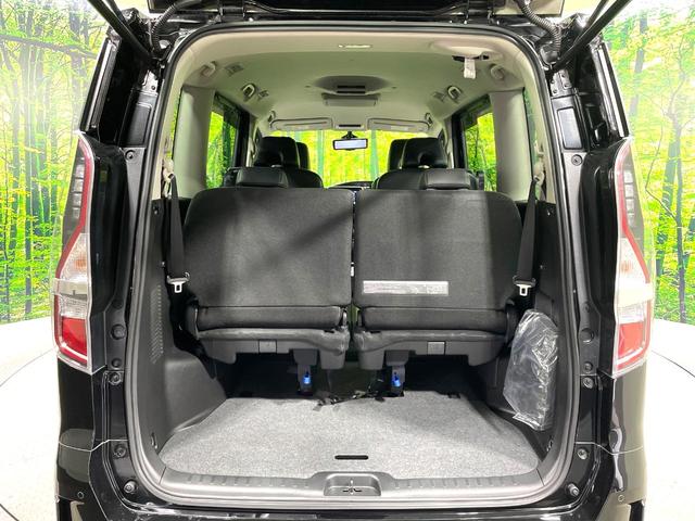 セレナ ｅ－パワー　ハイウェイスターＶ　禁煙車　セーフティパックＡ　純正９型ナビ　フリップダウンモニター　プロパイロット　両側電動スライドドア　全方位運転支援システム　純正ＯＰ１６インチＡＷ　ＥＴＣ　フルセグＴＶ　ドラレコ　ＬＥＤヘッド（29枚目）