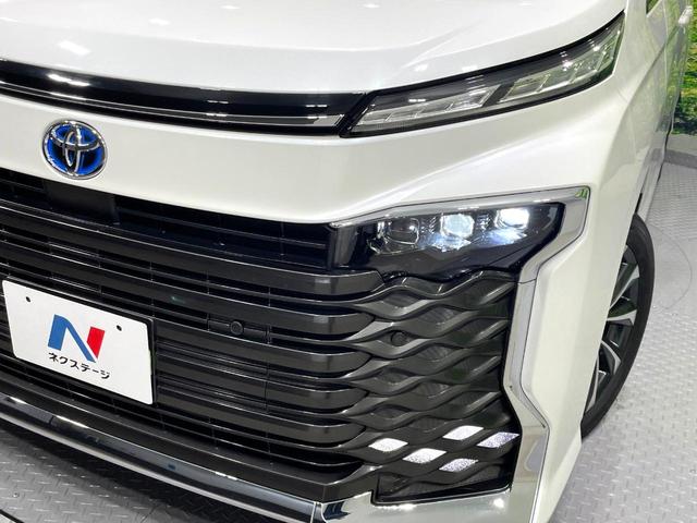 ヴォクシー ハイブリッドＳ－Ｚ　禁煙車　両側電動ドア　純正１０型ナビ　１３．２型後席モニター　セーフティセンス　レーダークルーズ　ハーフレザーシート　コーナーセンサー　スマートキー　ＬＥＤヘッド　ＥＴＣ２．０　純正１７インチアルミ（13枚目）