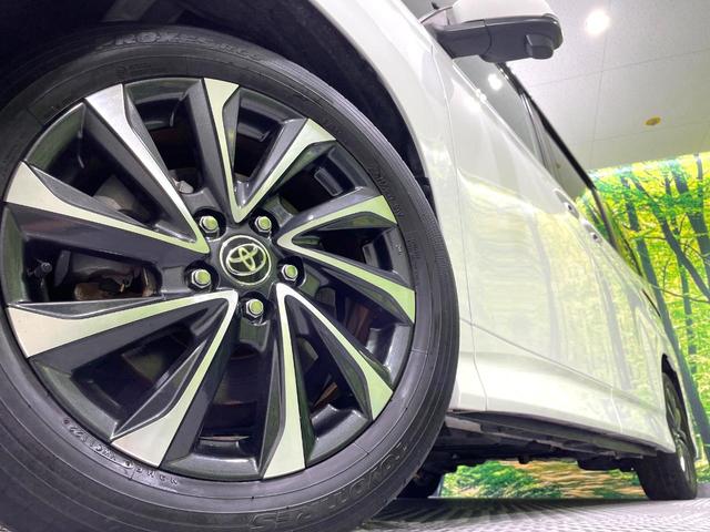 ヴォクシー ハイブリッドＳ－Ｚ　禁煙車　両側電動ドア　純正１０型ナビ　１３．２型後席モニター　セーフティセンス　レーダークルーズ　ハーフレザーシート　コーナーセンサー　スマートキー　ＬＥＤヘッド　ＥＴＣ２．０　純正１７インチアルミ（14枚目）