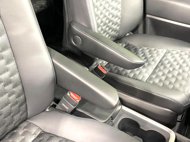 ヴォクシー ハイブリッドＳ－Ｚ　禁煙車　両側電動ドア　純正１０型ナビ　１３．２型後席モニター　セーフティセンス　レーダークルーズ　ハーフレザーシート　コーナーセンサー　スマートキー　ＬＥＤヘッド　ＥＴＣ２．０　純正１７インチアルミ（53枚目）