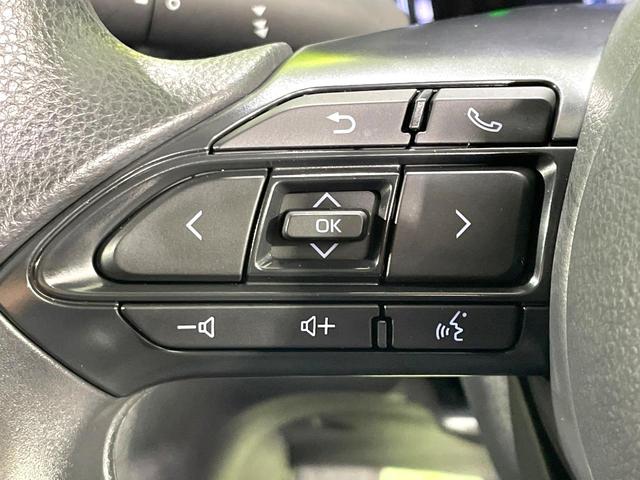 ヤリスクロス Ｘ　禁煙車　純正８型ディスプレイオーディオ　バックカメラ　セーフティセンス　レーダークルーズ　スマートキー　レーンキープ　オートマチックハイビーム　オートライト　Ｂｌｕｅｔｏｏｔｈ接続　フルセグＴＶ（43枚目）