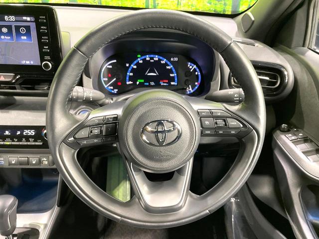 ヤリスクロス ハイブリッドＺ　禁煙車　純正８型ナビ付ディスプレイオーディオ　全周囲カメラ　セーフティセンス　レーダークルーズ　パワーリアゲート　シートヒーター　パワーシート　ハーフレザーシート　ＬＥＤヘッド　ステアリングヒーター（11枚目）