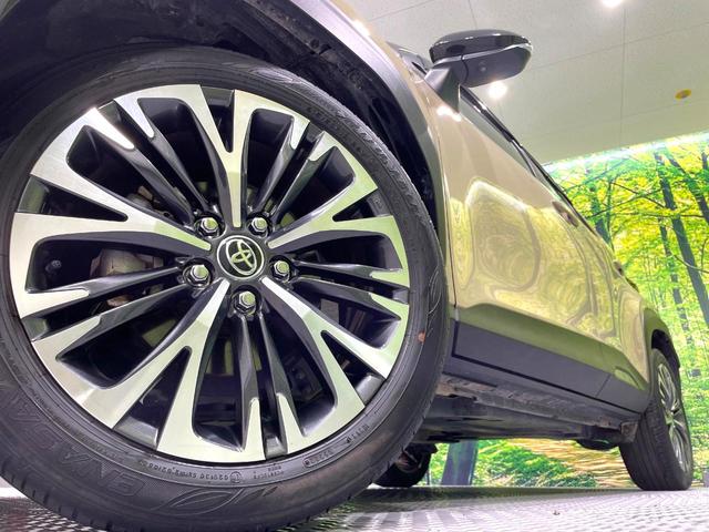 ヤリスクロス ハイブリッドＺ　禁煙車　純正８型ナビ付ディスプレイオーディオ　全周囲カメラ　セーフティセンス　レーダークルーズ　パワーリアゲート　シートヒーター　パワーシート　ハーフレザーシート　ＬＥＤヘッド　ステアリングヒーター（13枚目）