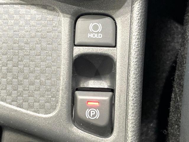 ヤリスクロス ハイブリッドＺ　禁煙車　純正８型ナビ付ディスプレイオーディオ　全周囲カメラ　セーフティセンス　レーダークルーズ　パワーリアゲート　シートヒーター　パワーシート　ハーフレザーシート　ＬＥＤヘッド　ステアリングヒーター（33枚目）