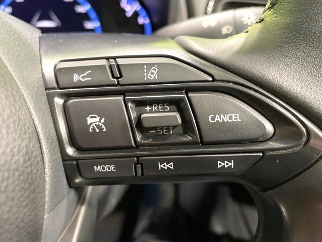 ヤリスクロス ハイブリッドＺ　禁煙車　純正８型ナビ付ディスプレイオーディオ　全周囲カメラ　セーフティセンス　レーダークルーズ　パワーリアゲート　シートヒーター　パワーシート　ハーフレザーシート　ＬＥＤヘッド　ステアリングヒーター（38枚目）