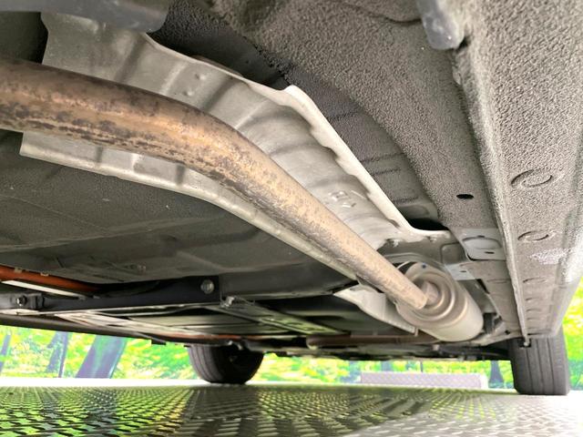 フィット ｅ：ＨＥＶホーム　禁煙車　純正９インチナビ　ホンダセンシング　アダプティブクルーズ　ＥＴＣ　Ｂｌｕｅｔｏｏｔｈ接続　ドラレコ　スマートキー　ハーフレザーシート　ＬＥＤヘッド　コーナーセンサー　オートライト（21枚目）