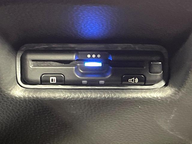 フィット ｅ：ＨＥＶホーム　禁煙車　純正９インチナビ　ホンダセンシング　アダプティブクルーズ　ＥＴＣ　Ｂｌｕｅｔｏｏｔｈ接続　ドラレコ　スマートキー　ハーフレザーシート　ＬＥＤヘッド　コーナーセンサー　オートライト（46枚目）