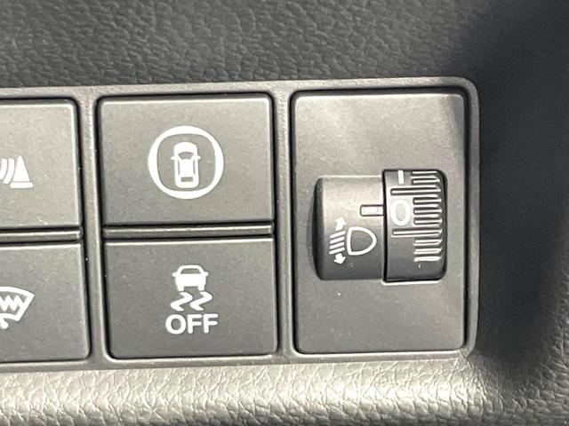 フィット ｅ：ＨＥＶホーム　禁煙車　純正９インチナビ　ホンダセンシング　アダプティブクルーズ　ＥＴＣ　Ｂｌｕｅｔｏｏｔｈ接続　ドラレコ　スマートキー　ハーフレザーシート　ＬＥＤヘッド　コーナーセンサー　オートライト（48枚目）