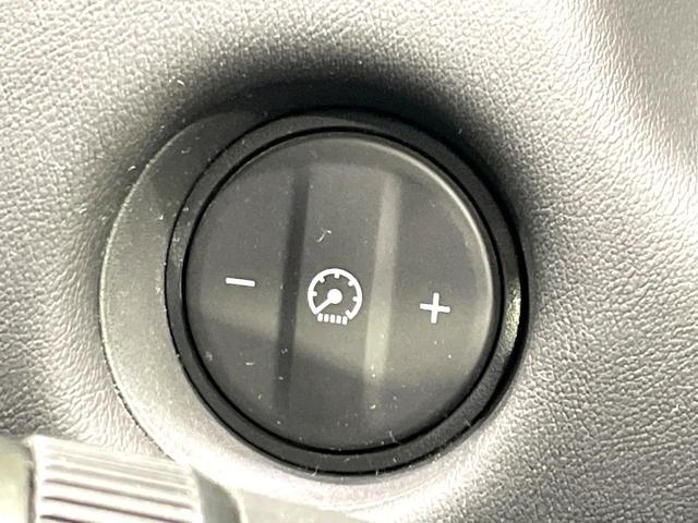 フィット ｅ：ＨＥＶホーム　禁煙車　純正９インチナビ　ホンダセンシング　アダプティブクルーズ　ＥＴＣ　Ｂｌｕｅｔｏｏｔｈ接続　ドラレコ　スマートキー　ハーフレザーシート　ＬＥＤヘッド　コーナーセンサー　オートライト（53枚目）