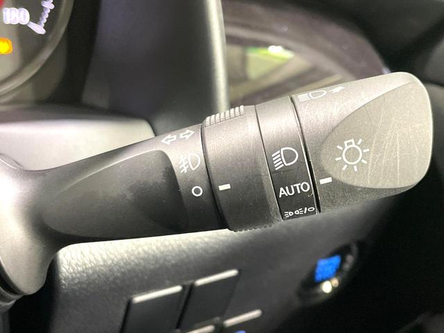 アルファード ２．５Ｓ　Ｃパッケージ　禁煙車　後期　ツインムーンルーフ　フリップダウンモニター　両側電動スライドドア　純正９型ディスプレイオーディオ　バックカメラ　セーフティセンス　レーダークルーズ　３眼ＬＥＤヘッド　シートエアコン（47枚目）