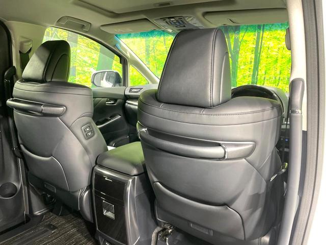 アルファード ２．５Ｓ　Ｃパッケージ　禁煙車　後期　ツインムーンルーフ　フリップダウンモニター　両側電動スライドドア　純正９型ディスプレイオーディオ　バックカメラ　セーフティセンス　レーダークルーズ　３眼ＬＥＤヘッド　シートエアコン（58枚目）