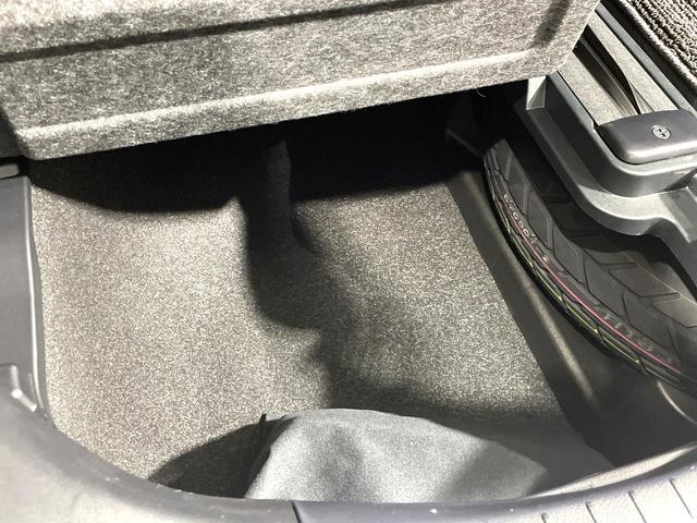 アルファード ２．５Ｓ　Ｃパッケージ　禁煙車　後期　ツインムーンルーフ　フリップダウンモニター　両側電動スライドドア　純正９型ディスプレイオーディオ　バックカメラ　セーフティセンス　レーダークルーズ　３眼ＬＥＤヘッド　シートエアコン（61枚目）