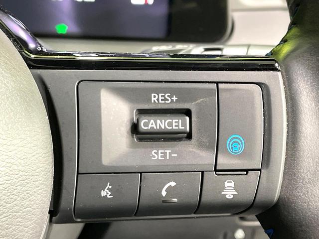 ノート オーテック　クロスオーバー　全周囲カメラ　衝突被害軽減システム　レーダークルーズ　禁煙車　ハーフレザーシート　ドラレコ　コーナーセンサー　スマートキー　ＬＥＤヘッド　ＥＴＣ２．０　純正１６インチアルミ　オートハイビーム（3枚目）