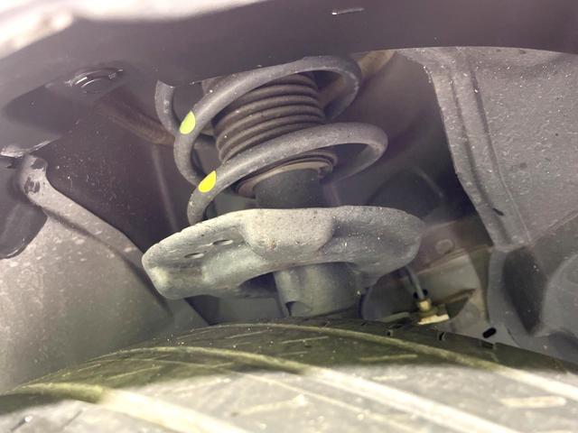 ノート オーテック　クロスオーバー　全周囲カメラ　衝突被害軽減システム　レーダークルーズ　禁煙車　ハーフレザーシート　ドラレコ　コーナーセンサー　スマートキー　ＬＥＤヘッド　ＥＴＣ２．０　純正１６インチアルミ　オートハイビーム（20枚目）