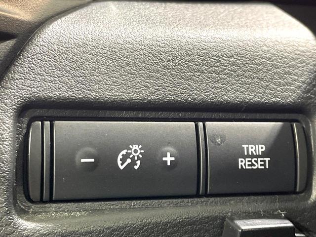 ノート オーテック　クロスオーバー　全周囲カメラ　衝突被害軽減システム　レーダークルーズ　禁煙車　ハーフレザーシート　ドラレコ　コーナーセンサー　スマートキー　ＬＥＤヘッド　ＥＴＣ２．０　純正１６インチアルミ　オートハイビーム（42枚目）