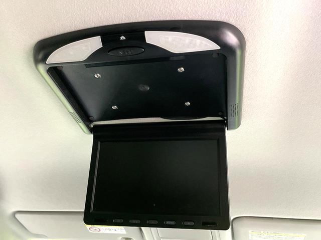 ヴォクシー ハイブリッドＶ　禁煙車　ナビ　両側電動ドア　後席モニター　バックカメラ　ドラレコ　スマートキー　ＬＥＤヘッド　ＥＴＣ　純正１６インチアルミ　オートエアコン　リアエアコン　Ｂｌｕｅｔｏｏｔｈ　ＣＤ　ＤＶＤ再生　地デジ（4枚目）