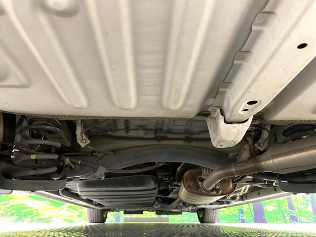 ヴォクシー ハイブリッドＶ　禁煙車　ナビ　両側電動ドア　後席モニター　バックカメラ　ドラレコ　スマートキー　ＬＥＤヘッド　ＥＴＣ　純正１６インチアルミ　オートエアコン　リアエアコン　Ｂｌｕｅｔｏｏｔｈ　ＣＤ　ＤＶＤ再生　地デジ（19枚目）