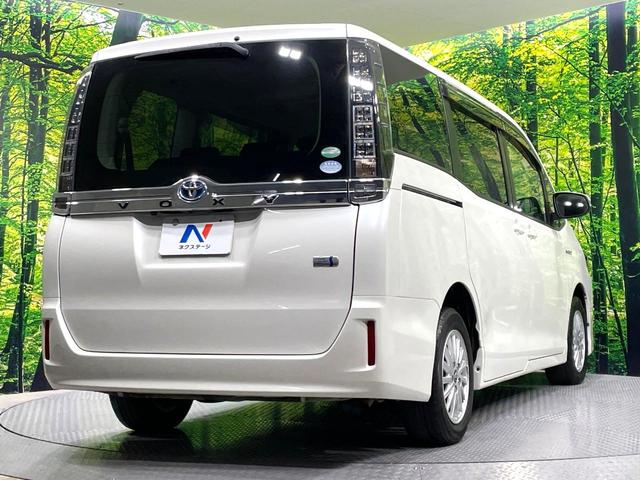 ヴォクシー ハイブリッドＶ　禁煙車　ナビ　両側電動ドア　後席モニター　バックカメラ　ドラレコ　スマートキー　ＬＥＤヘッド　ＥＴＣ　純正１６インチアルミ　オートエアコン　リアエアコン　Ｂｌｕｅｔｏｏｔｈ　ＣＤ　ＤＶＤ再生　地デジ（31枚目）