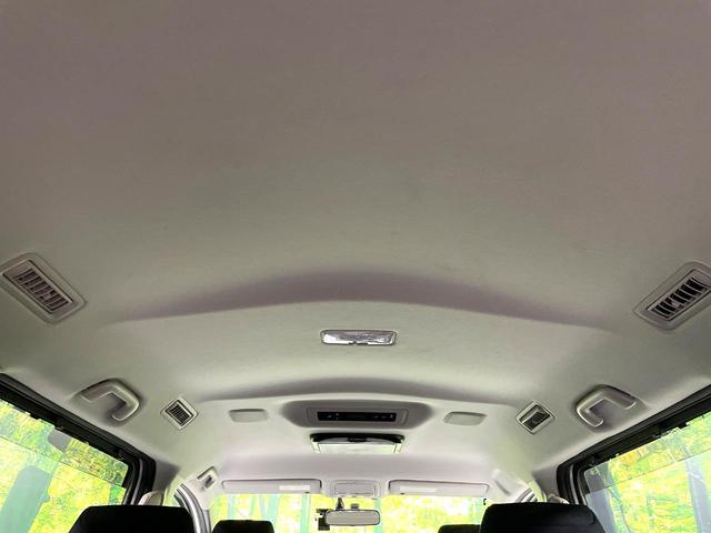ヴォクシー ハイブリッドＶ　禁煙車　ナビ　両側電動ドア　後席モニター　バックカメラ　ドラレコ　スマートキー　ＬＥＤヘッド　ＥＴＣ　純正１６インチアルミ　オートエアコン　リアエアコン　Ｂｌｕｅｔｏｏｔｈ　ＣＤ　ＤＶＤ再生　地デジ（33枚目）