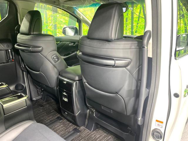 アルファード 2.5S Cパッケージ サンルーフ 禁煙車 フリップダウンモニター 純正ディスプレイオーディオ 両側電動スライド バックカメラ ブラインドスポットモニター セーフティセンス レーダークルーズ ETC Bluetooth接続(39枚目)