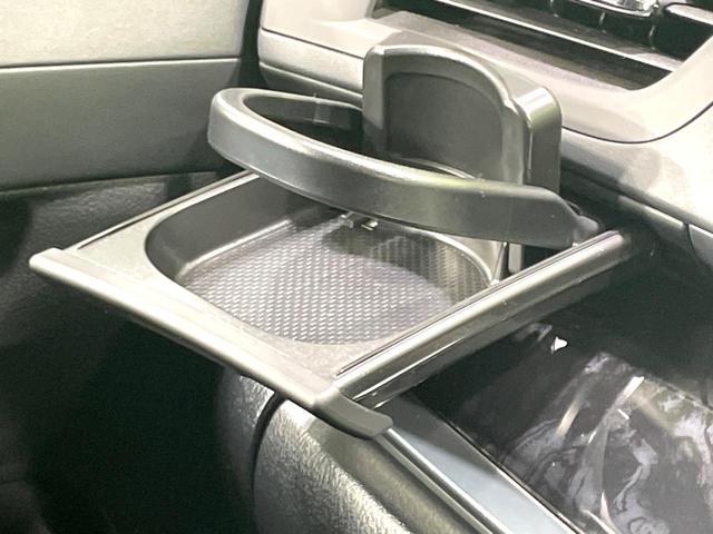 アルファード 2.5S Cパッケージ サンルーフ 禁煙車 フリップダウンモニター 純正ディスプレイオーディオ 両側電動スライド バックカメラ ブラインドスポットモニター セーフティセンス レーダークルーズ ETC Bluetooth接続(65枚目)