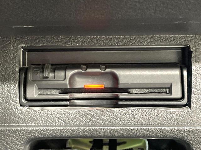 ノート Ｘ　禁煙車　純正９型ナビ　バックカメラ　衝突被害軽減システム　ドラレコ　ＥＴＣ　Ｂｌｕｅｔｏｏｔｈ接続　コーナーセンサー　ＬＥＤヘッド　ハイビームアシス　スマートキー　オートライト／エアコン（7枚目）