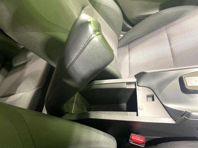 ノート Ｘ　禁煙車　純正９型ナビ　バックカメラ　衝突被害軽減システム　ドラレコ　ＥＴＣ　Ｂｌｕｅｔｏｏｔｈ接続　コーナーセンサー　ＬＥＤヘッド　ハイビームアシス　スマートキー　オートライト／エアコン（53枚目）