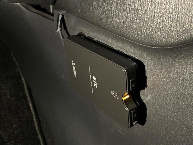 ＣＸ－５ ＸＤ　プロアクティブ　禁煙車　ディーゼル　純正ナビ　スマートブレーキサポート　バックカメラ　レーダークルーズ　ＥＴＣ　Ｂｌｕｅｔｏｏｔｈ接続　ドラレコ　スマートキー　ＬＥＤヘッド　コーナーセンサー　オートハイビーム（7枚目）