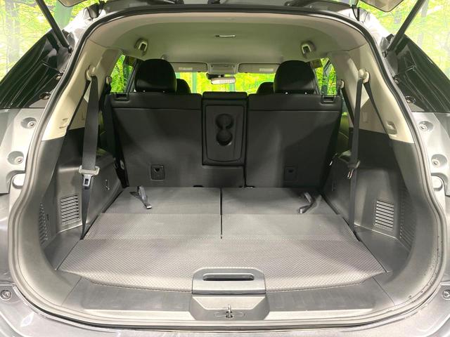 エクストレイル ２０Ｘ　エマージェンシーブレーキパッケージ　純正ナビ　全周囲カメラ　エマージェンシーブレーキ　禁煙車　４ＷＤ　７人乗り　クルーズコントロール　Ｂｌｕｅｔｏｏｔｈ再生　フルセグ　ＥＴＣ　シートヒーター　ＬＥＤヘッド　防水シート　コーナーセンサー（11枚目）